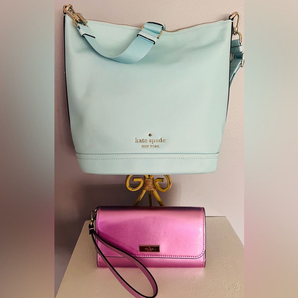 Kate Spade Crossbody And Wristlet